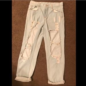 Destroyed Jeans